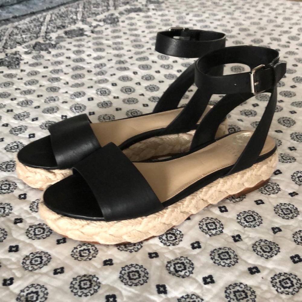 Vince Camuto Platform Sandal size 8